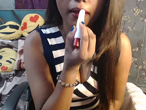 hot riaa25 online show from November 2025 05:17:02 PM