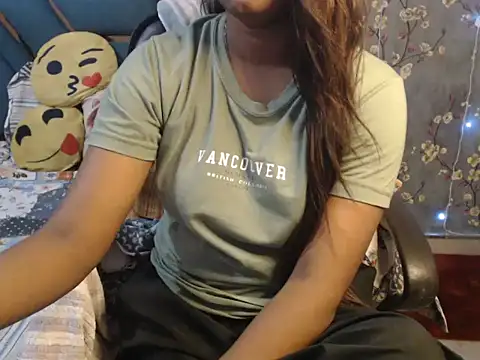 hot riaa25 online show from October 2025 05:35:02 PM