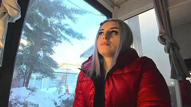 Ella Vee online show from February 2026 06:54:02 AM