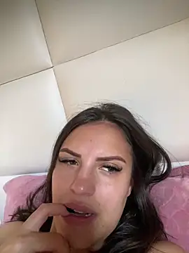 Snapshot of gaucha5 chatting on December 2025 09:34:01 PM gaucha5 online show from December 2025 09:34:01 PM