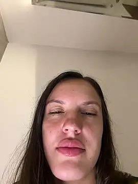 Snapshot of gaucha5 chatting on April 2026 03:52:02 AM gaucha5 online show from April 2026 03:52:02 AM