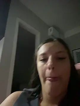 Snapshot of gaucha5 chatting on December 2025 01:08:02 AM gaucha5 online show from December 2025 01:08:02 AM