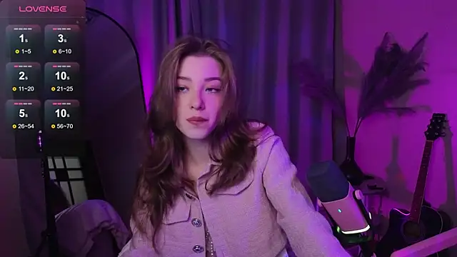 AstraMist online show from September 2025 02:11:02 PM