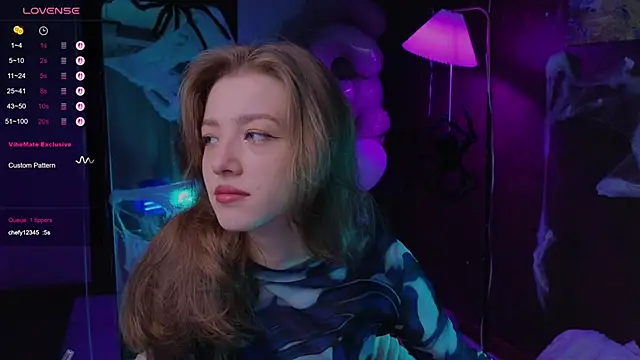 AstraMist online show from October 2025 01:45:01 PM