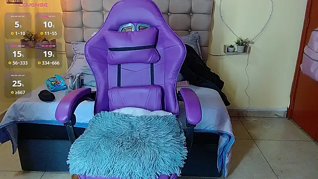 Snapshot of _naomi_s chatting on July 2026 02:36:01 PM naomi s online show from July 2026 02:36:01 PM