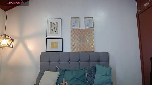 Snapshot of _naomi_s chatting on March 2026 01:21:01 PM naomi s online show from March 2026 01:21:01 PM