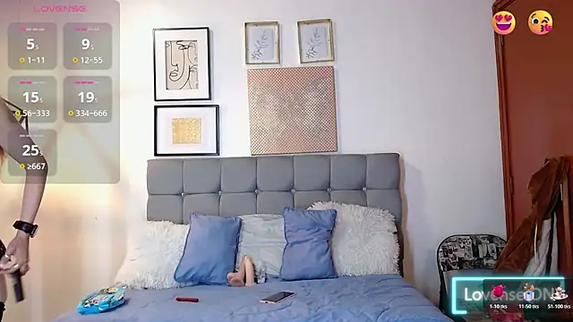  naomi s online show from February 2026 01:29:02 PM