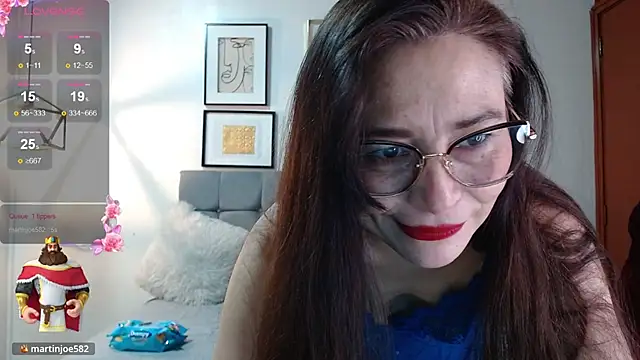 Snapshot of _naomi_s chatting on May 2026 01:38:02 PM naomi s online show from May 2026 01:38:02 PM