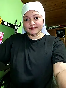 zulaija masih online show from September 2025 01:45:01 AM