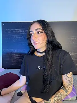 sharlot24 online show from March 2026 03:07:01 AM