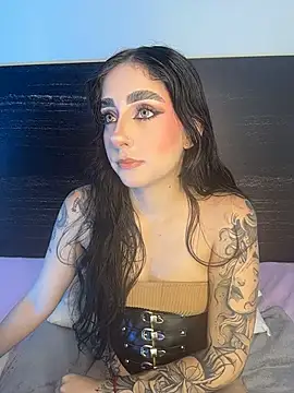 sharlot24 online show from June 2026 03:12:02 AM