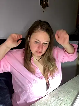 MartaXLove online show from September 2025 05:08:01 PM