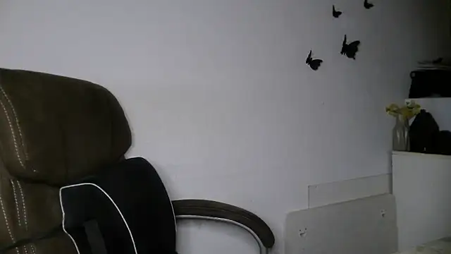 MartaXLove online show from May 2026 05:39:02 PM
