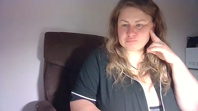 MartaXLove online show from September 2025 02:22:01 PM