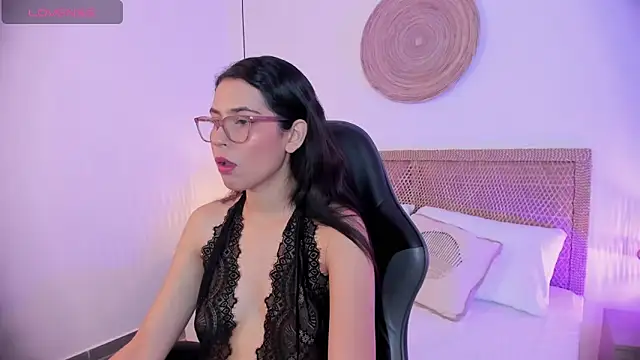 desireee  online show from April 2026 12:42:02 PM