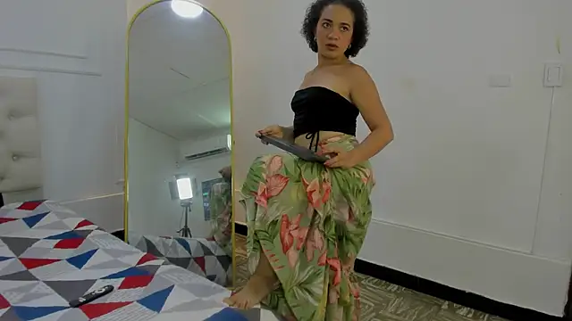 charlotte dante212 online show from March 2026 05:07:01 AM