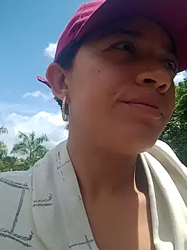 charlotte dante212 online show from May 2026 03:42:01 PM