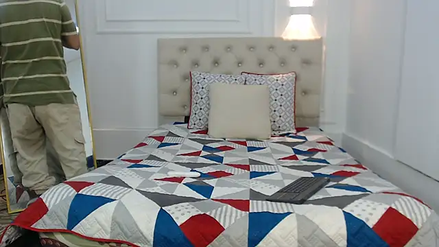 charlotte dante212 online show from December 2025 05:00:02 AM