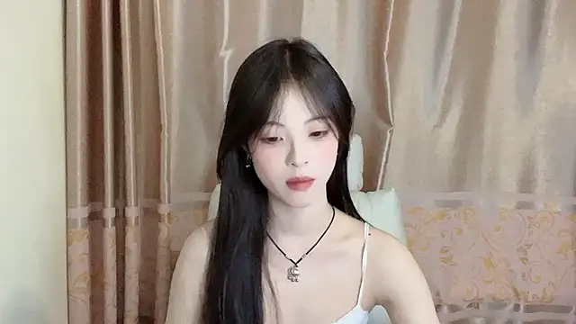nuonuo321 online show from September 2025 11:27:01 AM