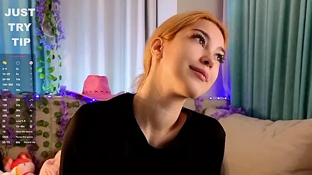 AngelicRice online show from February 2026 01:22:01 PM