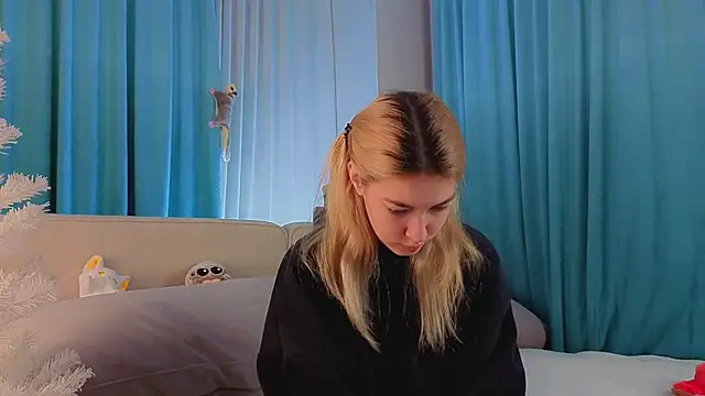 AngelicRice online show from December 2025 11:23:02 AM