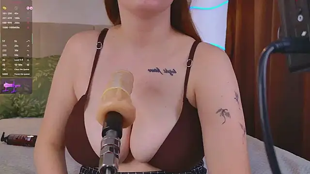HoneyLace  online show from September 2025 01:49:01 PM