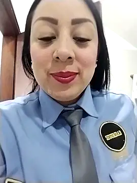 CRISTAL  11 online show from November 2025 01:01:02 PM