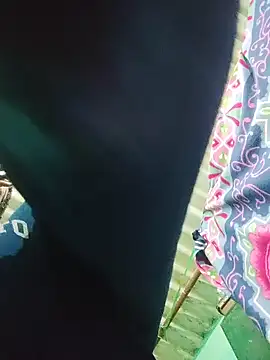 Snapshot of Tamilgud23 chatting on November 2025 04:18:02 PM Tamilgud23 online show from November 2025 04:18:02 PM