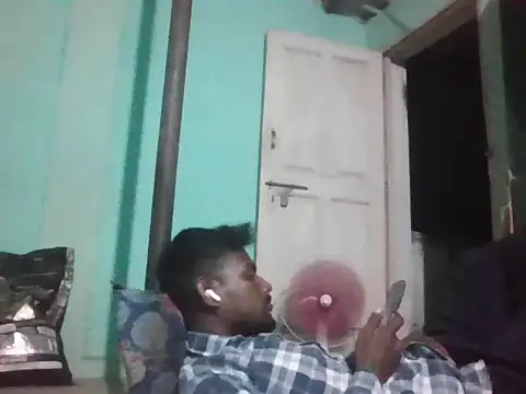 Tamilgud23 online show from May 2026 05:18:01 PM