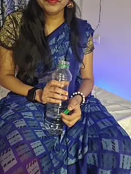 hot spicey online show from April 2026 05:19:01 PM