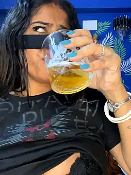 V-Hot-Sweti online show from November 2025 05:46:01 PM