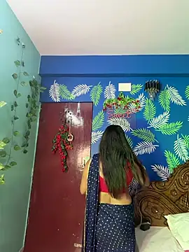 V-Hot-Sweti online show from June 2026 05:28:01 PM