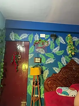 V-Hot-Sweti online show from July 2026 06:03:01 PM