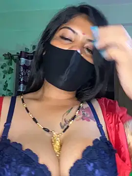 Snapshot of V-Hot-Sweti chatting on September 2025 06:25:02 PM V-Hot-Sweti online show from September 2025 06:25:02 PM