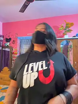 V-Hot-Sweti online show from November 2025 05:39:01 PM