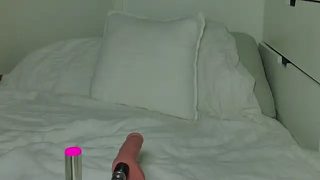 Snapshot of Horny_mom40 chatting on September 2025 09:22:02 PM Horny mom40 online show from September 2025 09:22:02 PM