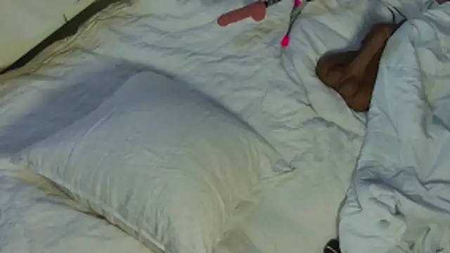 Snapshot of Horny_mom40 chatting on October 2025 10:22:02 PM Horny mom40 online show from October 2025 10:22:02 PM