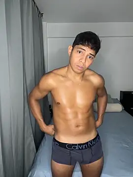 eduin069 online show from September 2025 12:00:01 PM
