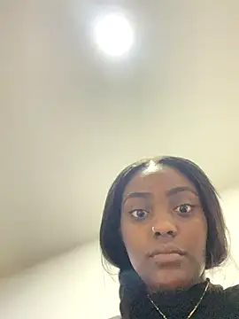 zaracollins01 online show from November 2025 11:08:02 PM