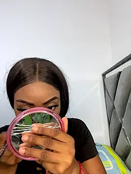 zaracollins01 online show from January 2026 08:56:01 PM