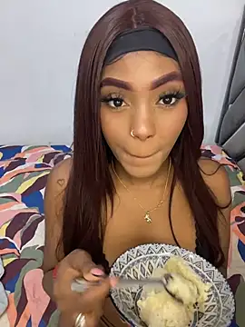 zaracollins01 online show from March 2026 07:37:01 PM