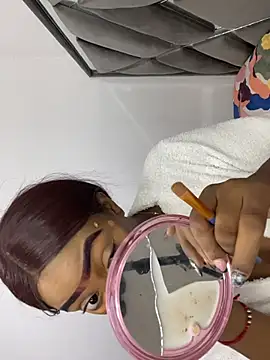 zaracollins01 online show from March 2026 07:23:02 PM