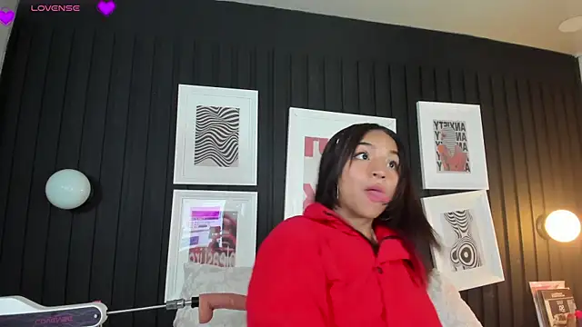 Manelyk evanss  online show from February 2026 04:59:01 PM