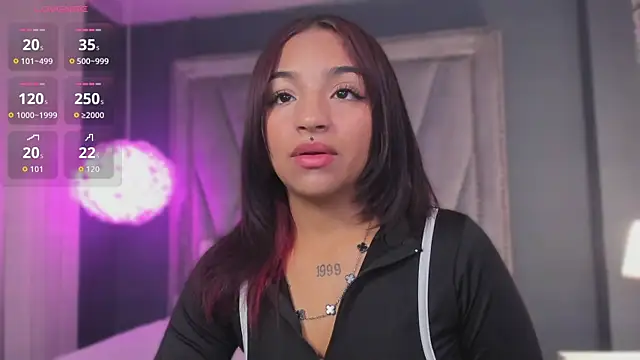 Manelyk evanss  online show from December 2025 11:23:01 AM