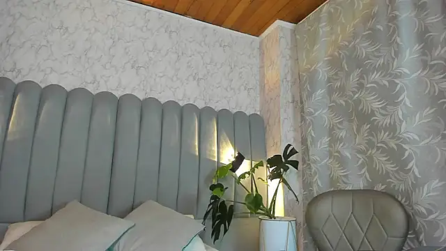 Snapshot of aylacallowey chatting on January 2026 12:44:02 PM aylacallowey online show from January 2026 12:44:02 PM