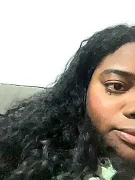 LunaSthena online show from November 2025 03:42:02 AM