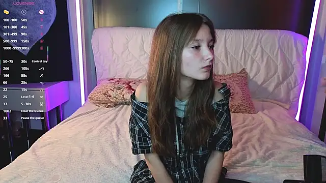 DongMolt online show from September 2025 05:16:02 PM