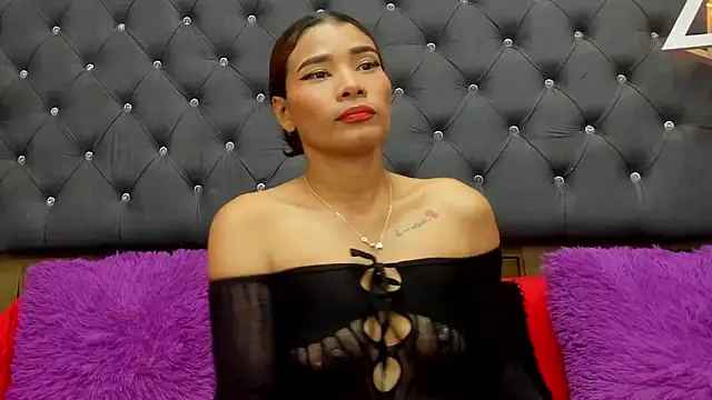 AtheneaBrownn online show from December 2025 08:14:01 PM