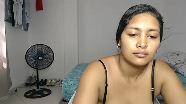 MichellSexxx online show from September 2025 06:36:02 PM