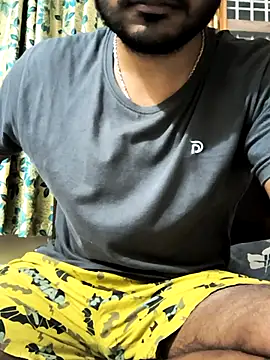 Snapshot of hunk7714 chatting on October 2025 05:21:02 PM hunk7714 online show from October 2025 05:21:02 PM